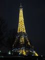 Eiffelturm in Paris bei Nacht